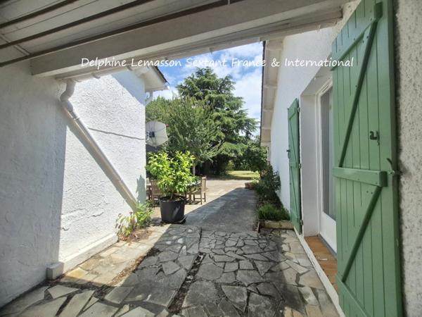 Charmante maison de plain-pied avec jardin arboré et garage, à 5kms de Duras