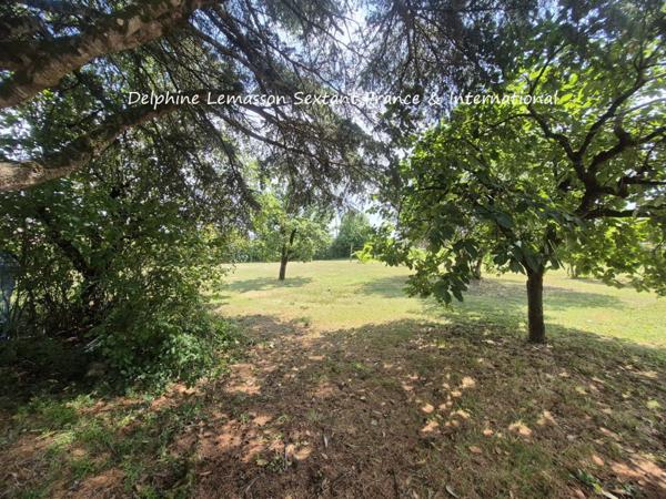 Charmante maison de plain-pied avec jardin arboré et garage, à 5kms de Duras
