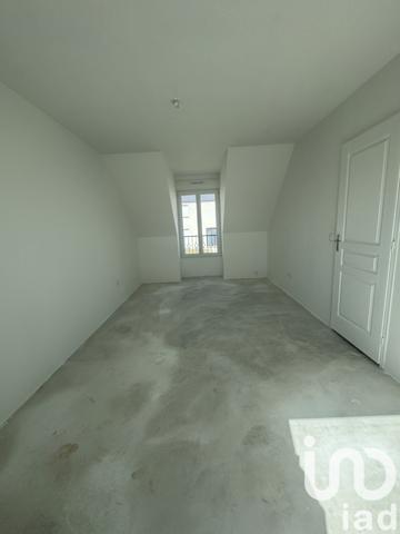 House for sale 5 rooms 116 m² Auneau-Bleury-Saint-Symphorien