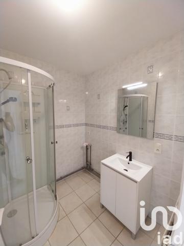 Location appartement 3 pièces 74 m² Tavaux