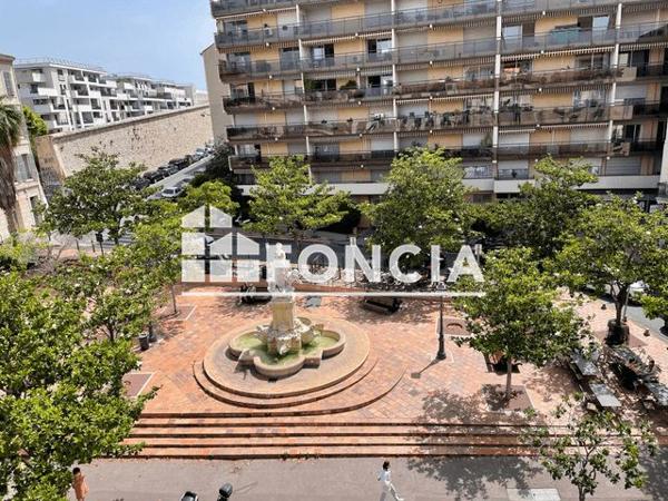 Location Appartement 3 pièces 59.52 m² - 38 RUE D'ENDOUME Marseille 13007