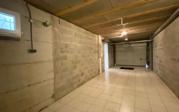 Maison à vendre    6 pièces •  Cailloux-sur-Fontaines