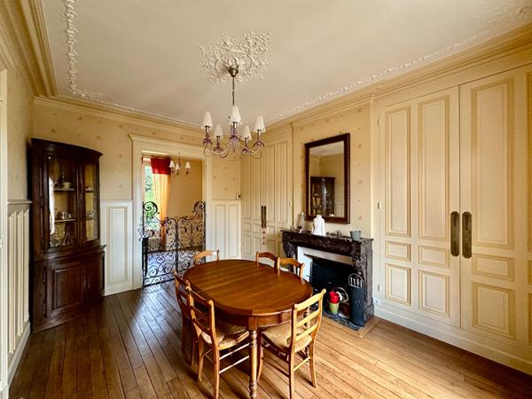 Demeure Bourgeoise - Secteur Prisé Chartres 300m²