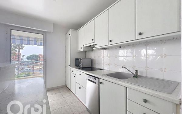 Appartement à vendre    3 pièces • 73,63 m2 Fréjus