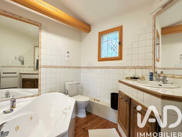 Maison à vendre 6 pièces 185 m² Uzès