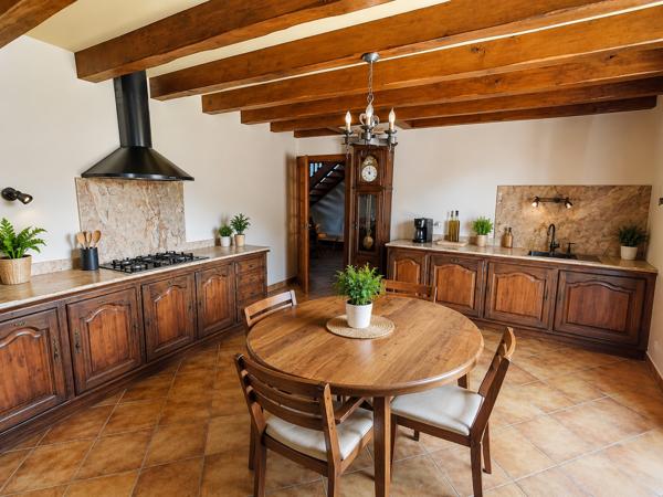 Maison
         9 pièces
        - 295 m² 489 000 € *