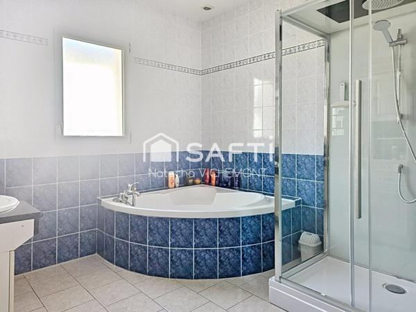 Maison coup de coeur plain pied 4 chambres dependances et grand terrain