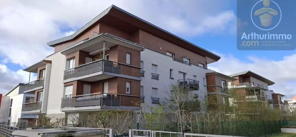 Vente                                                      Appartement
                        
                     3 pièces                      67 m2                     à Olivet