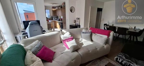 Vente                                                      Appartement
                        
                     3 pièces                      67 m2                     à Olivet