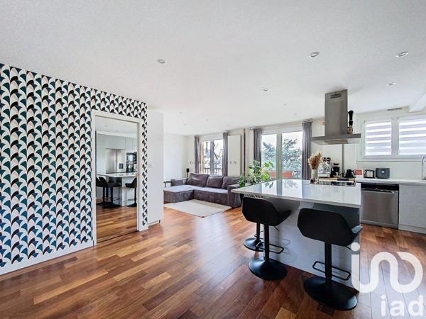 Appartement 3 pièces de 60 m² à Clamart (92140)