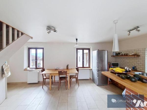 Appartement de type 4 en duplex et rez de terrasse 