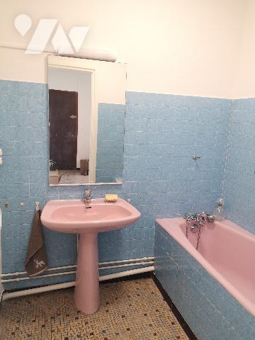 DERNIER ETAGE / RARE A LA VENTE / SECTEUR MONPLAISIR / APPARTEMENT T4 AVEC PARKING