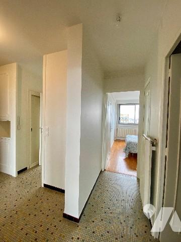 DERNIER ETAGE / RARE A LA VENTE / SECTEUR MONPLAISIR / APPARTEMENT T4 AVEC PARKING