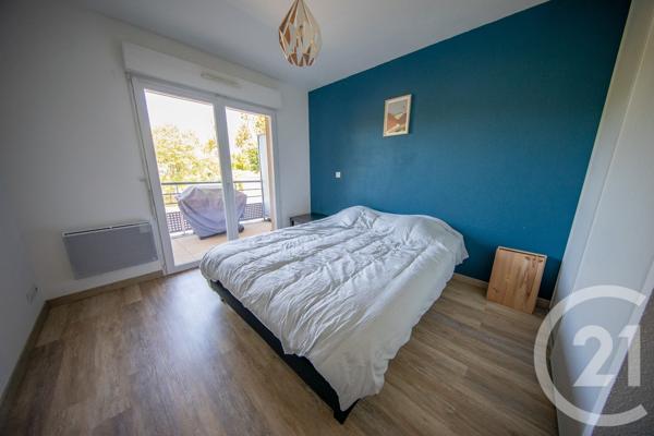 Appartement T2 à vendre  2 pièces - 38,80 m 2   LE HAILLAN  - 33