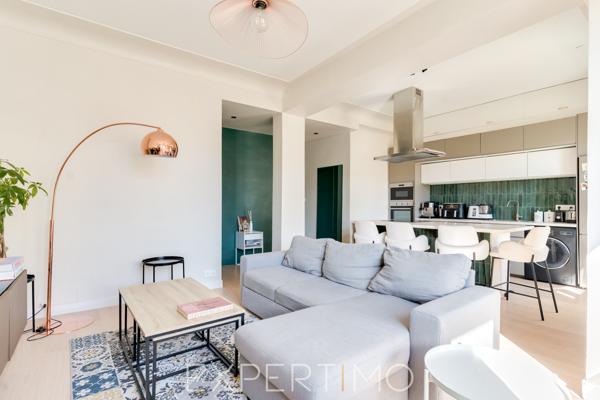 Marseille (13007) APPARTEMENT 3 PIECES & BALCON DANS LE 7EME/ SOUS COMPROMIS