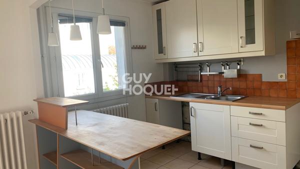 ASNIERES côté BAC/ 3P. 64.67 m²