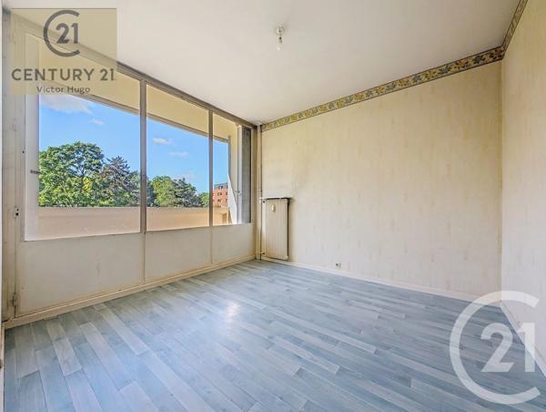Appartement T4 à vendre  4 pièces - 70,98 m 2   LIMOGES  - 87