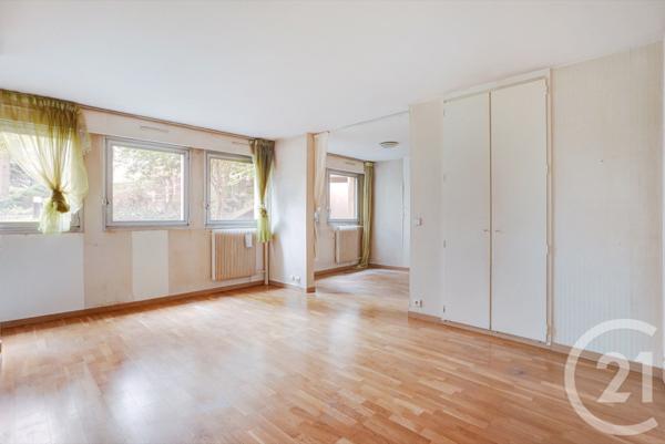 Appartement F2 à vendre  2 pièces - 43,85 m2 PARIS - 75015