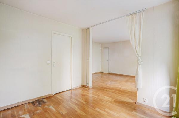 Appartement F2 à vendre  2 pièces - 43,85 m2 PARIS - 75015