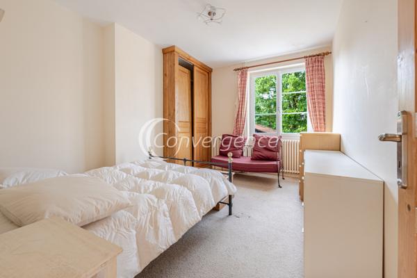 Maison
                                                                                                                                                                                                                                                                                                                        5 pièce(s)                                                                                                                                                                                                          3 chambre(s)                                                                                                                                                                                                          99  m²