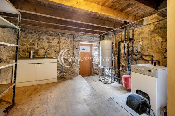 Maison
                                                                                                                                                                                                                                                                                                                        5 pièce(s)                                                                                                                                                                                                          3 chambre(s)                                                                                                                                                                                                          99  m²