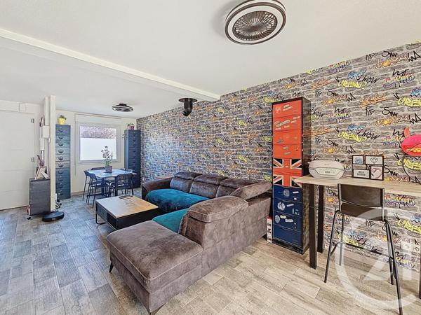 Maison à vendre  6 pièces - 104,79 m2 CHAUMES EN BRIE - 77