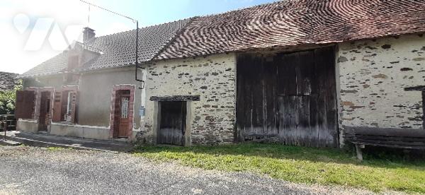 Fermette avec grange et terrain