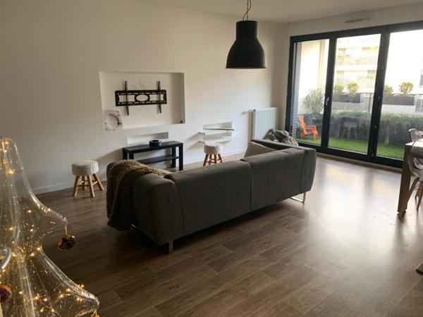 Appartement 4 pièces 3 chambres de 88 m2 avec balcon cave et parking au sous sol ECO QUARTIER GENNEVILLIERS