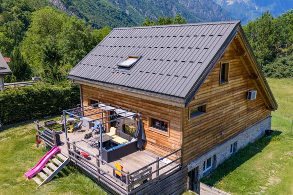 Chalet à vendre à Le Bourg-d'Oisans (38520) - Isère