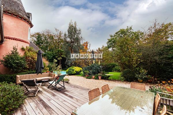 Maison à vendre 9 pièces - 287 m²