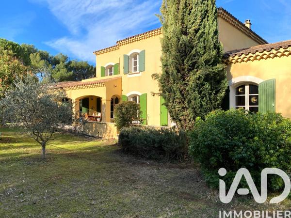 Maison à vendre 7 pièces 204 m² Carpentras