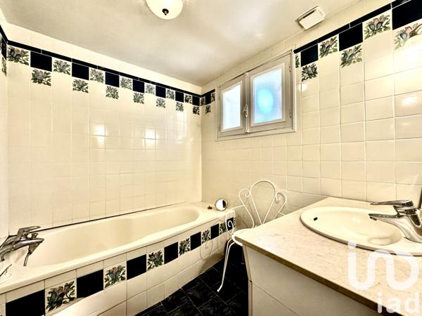 Maison à vendre 5 pièces 100 m² Brain-sur-Allonnes