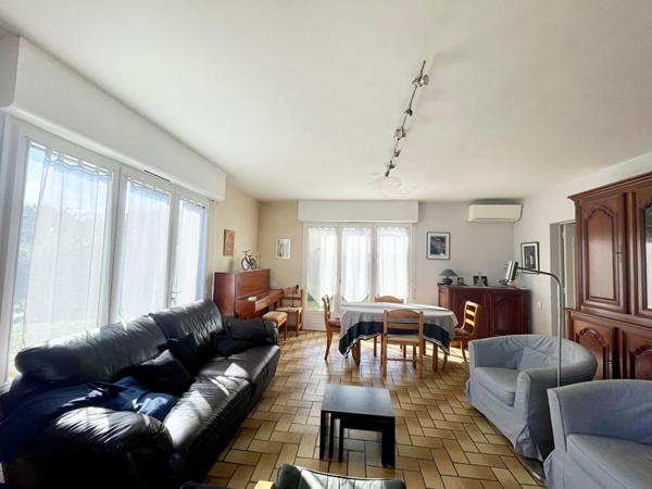 Maison Pessac intra rocade 7 pièces 150 m2 4 chambres sur 1393m² de terrain