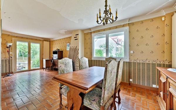 Maison à vendre    5 pièces • 79,54 m2 Crosne