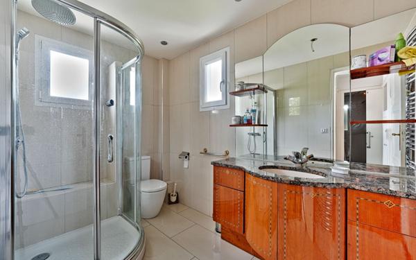 Maison à vendre    5 pièces • 79,54 m2 Crosne