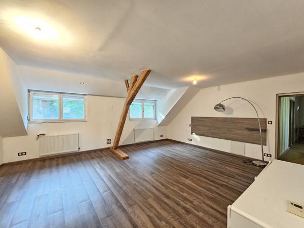 Maison 6 pièces - 280 m²