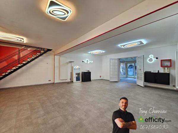 Maison 6 pièces - 280 m²