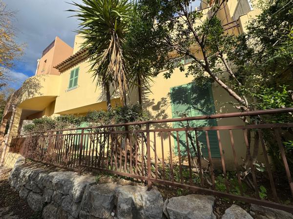 Grimaud (83310) À Grimaud, duplex de 75.08m² avec 2 chambres à acheter