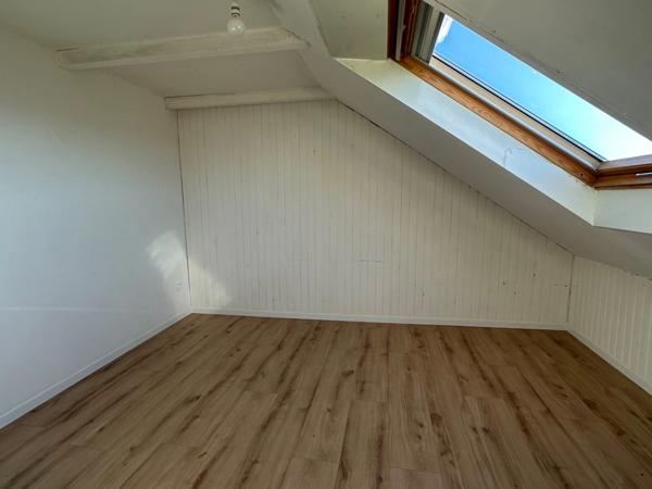 Appartement 1er étage à louer, 5 pièces avec garage et jardin ZIMMING (57)