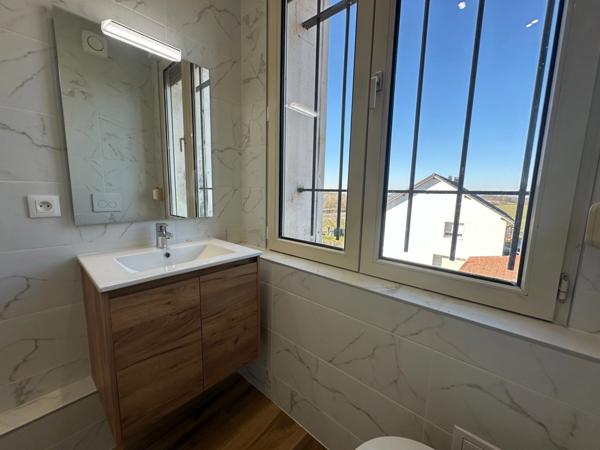 Appartement 1er étage à louer, 5 pièces avec garage et jardin ZIMMING (57)