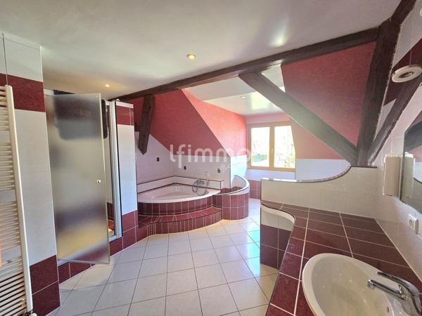 Maison familiale avec grand terrain