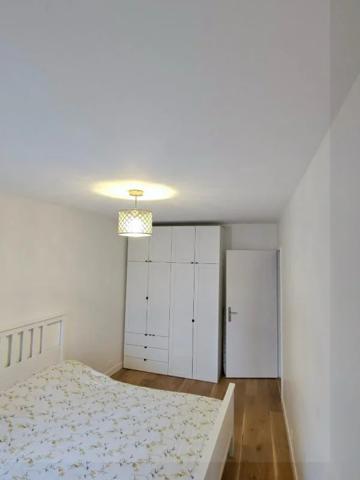 Appartement à louer à Courbevoie (92400)