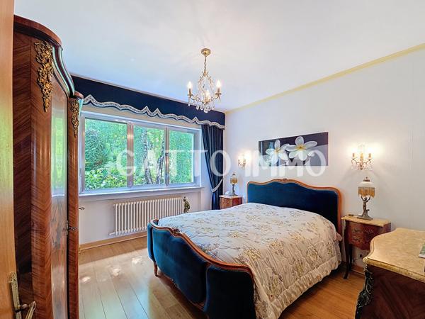 Saint-Julien-lès-Metz (57070) SOUS OFFRE D'ACHAT // Maison individuelle // 250m² // 5CH // Garage 2 voitures // 2 SDB // sous-sol complet