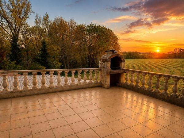 Propriété  7 pièces 112 m2