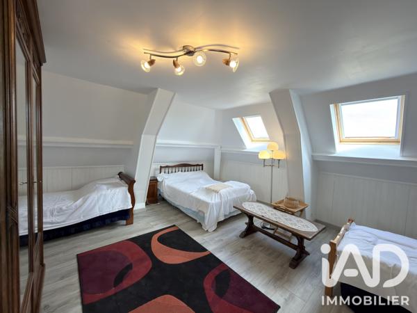 Maison à vendre 9 pièces 222 m² Pionnat