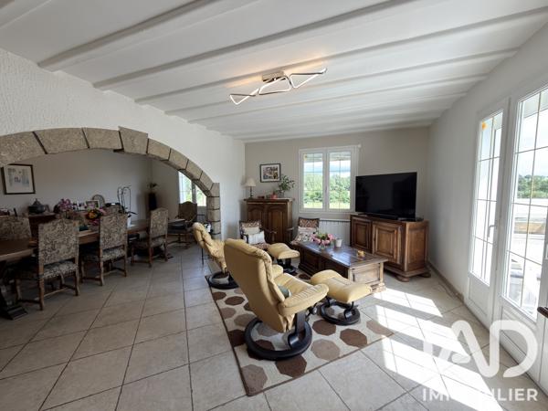 Maison à vendre 9 pièces 222 m² Pionnat