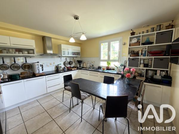 Maison à vendre 9 pièces 222 m² Pionnat