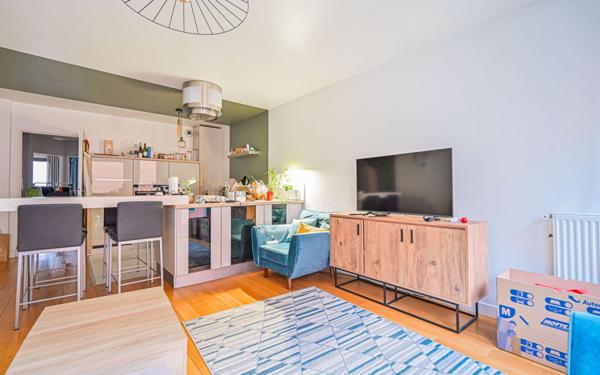 Appartement à louer    3 pièces • 60,67 m2 Clichy