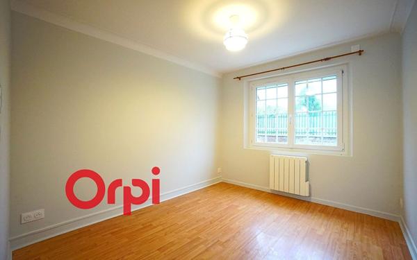 Maison à louer    3 pièces •  Fontaine-la-Soret