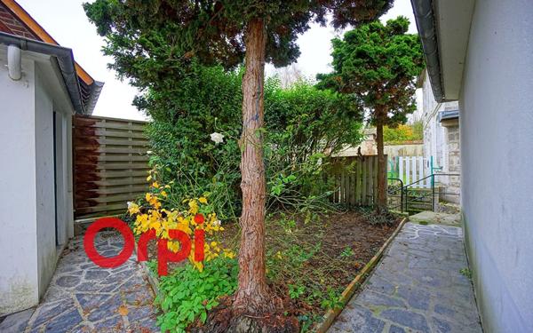 Maison à louer    3 pièces •  Fontaine-la-Soret